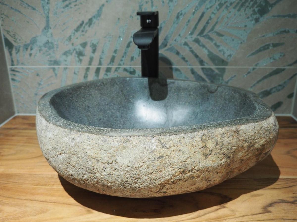 Gite Le Renouveau Avec Jacuzzi Privatif Laveline 외부 사진